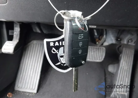 2019 Kia Optima Lx z USA, uszkodzony, nr VIN 5XXGT4L36KG323182